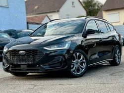 Schwarz Gebraucht 2023 Ford Focus ST-Line X Kombi | 22.990 € (Fairer Preis)