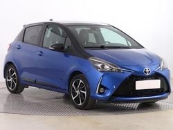 Blau Gebraucht 2019 Toyota Yaris Hybrid Style Limousine | 14.290 € (Superpreis)