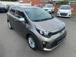 Silber Gebraucht 2017 Kia Picanto DREAM-TEAM Edition Kleinwagen | 8.900 € (Fairer Preis)