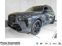 Grau Neu 2025 BMW X7 M Sport SUV | 107.679 €