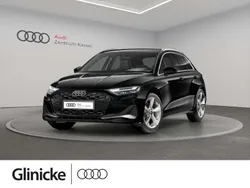 Mythosschwarz metallic Neu 2025 Audi A3 Limousine | 35.190 € (Superpreis)