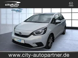 Premium opal white silver p. (silber) Gebraucht 2021 Honda Jazz Elegance Kleinwagen | 16.490 € (Guter Preis)