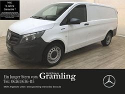 Weiß Gebraucht 2023 Mercedes e-Vito Van / Kleinbus | 27.309 € (Guter Preis)