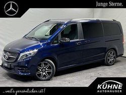 Blau Gebraucht 2020 Mercedes V250 AMG line Van / Kleinbus | 45.900 € (Guter Preis)