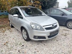 Silber Gebraucht 2006 Opel Zafira Edition Van / Kleinbus | 2.090 € (Guter Preis)