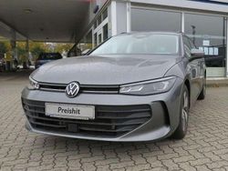 Diabasgrau metallic Gebraucht 2024 VW Passat Kombi | 30.990 € (Superpreis)