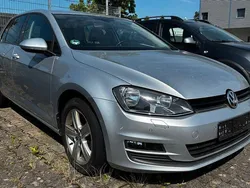 Silber Gebraucht 2013 VW Golf VII Comfortline Limousine | 8.800 € (Etwas zu teuer)