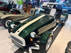 Grün Neu 2025 Caterham Seven Cabrio | 69.800 €