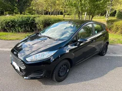 Schwarz Gebraucht 2015 Ford Fiesta SYNC Edition Kleinwagen | 6.299 € (Guter Preis)