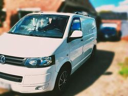 Weiß Gebraucht 2010 VW T5 Van | 17.000 €
