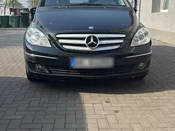 Schwarz Gebraucht 2007 Mercedes B180 Van / Kleinbus | 2.470 € (Superpreis)