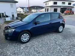 Blau Gebraucht 2010 VW Golf VI Kleinwagen | 2.700 € (Fairer Preis)