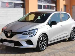 Silber Gebraucht 2023 Renault Clio V Equilibre Limousine | 17.890 € (Fairer Preis)