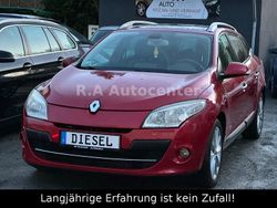 Rot Gebraucht 2010 Renault Mégane GrandTour Luxe Kombi | 2.700 € (Guter Preis)