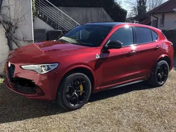 Rot Gebraucht 2021 Alfa Romeo Stelvio Quadrifoglio SUV | 59.500 € (Teuer)