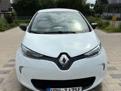 Weiß Gebraucht 2019 Renault Zoe Life Kleinwagen | 8.000 € (Guter Preis)