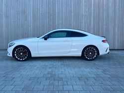 Weiß Gebraucht 2016 Mercedes C220 Coupé | 23.500 € (Etwas zu teuer)