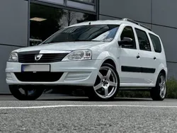 Weiß Gebraucht 2012 Dacia Logan MCV Kombi | 3.773 € (Etwas zu teuer)