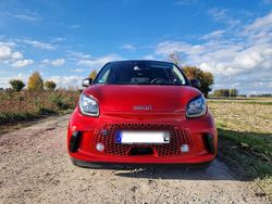 Rot Gebraucht 2021 Smart ForFour Electric Drive Passion Exclusive Kleinwagen | 12.500 € (Etwas zu teuer)