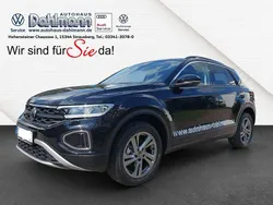 Deep black perleffekt Gebraucht 2025 VW T-Roc Life SUV | 33.980 € (Guter Preis)