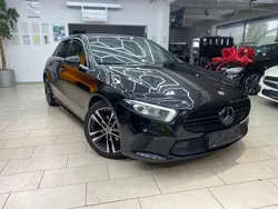 Nachtschwarz unilack Gebraucht 2020 Mercedes A180 Edition Limousine | 21.400 € (Fairer Preis)