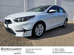 Weiß Neu 2025 Kia Ceed Limousine | 25.780 € (Fairer Preis)