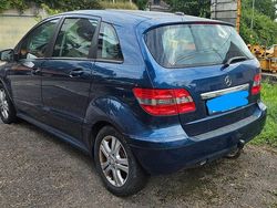 Blau Gebraucht 2010 Mercedes B180 Van / Kleinbus | 4.200 € (Guter Preis)