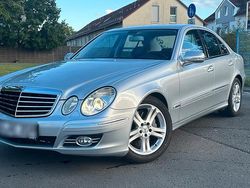 Silber Gebraucht 2006 Mercedes E350 Avantgarde Limousine | 14.490 €