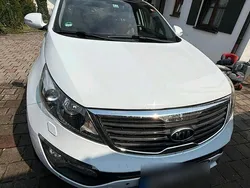 Weiß Gebraucht 2012 Kia Sportage SUV | 8.000 €