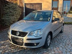 Silber Gebraucht 2009 VW Polo United Limousine | 2.400 € (Superpreis)