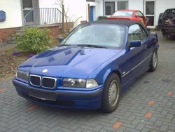 Blau Gebraucht 1999 BMW 320 Cabriolet M Sport Cabrio | 10.000 € (Superpreis)
