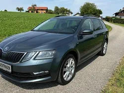 Grau Gebraucht 2018 Skoda Octavia Clever Kombi | 9.249 € (Guter Preis)