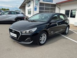 Phantom black Gebraucht 2020 Hyundai i30 Trend Limousine | 14.690 € (Fairer Preis)