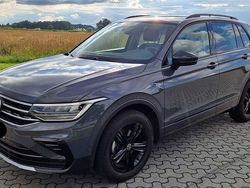 Grau Gebraucht 2023 VW Tiguan Sport SUV | 29.500 € (Guter Preis)