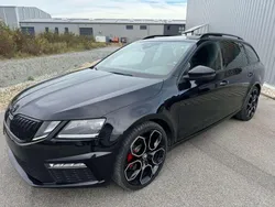 Schwarzmagic perleffekt Gebraucht 2020 Skoda Octavia RS Kombi | 22.500 €