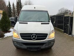 Weiß Gebraucht 2011 Mercedes 316 Van | 5.000 €