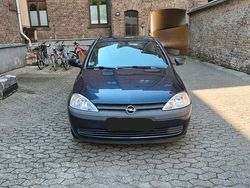 Blau Gebraucht 2002 Opel Corsa Kleinwagen | 600 € (Guter Preis)