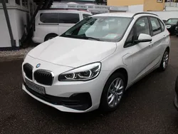 Weiss iii Gebraucht 2020 BMW 225 Performance Van / Kleinbus | 18.900 € (Guter Preis)