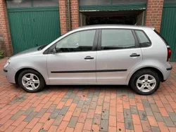 Silber Gebraucht 2009 VW Polo Limousine | 1.999 € (Guter Preis)