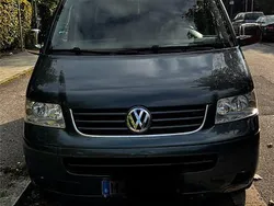 Grau Gebraucht 2006 VW T5 Van | 10.999 € (Fairer Preis)