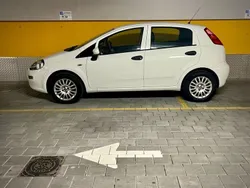Weiß Gebraucht 2015 Fiat Grande Punto Kleinwagen | 6.500 € (Teuer)