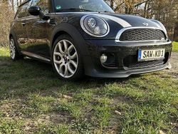 Gebraucht 2014 Mini Cooper Clubman Kombi | 11.000 € (Teuer)
