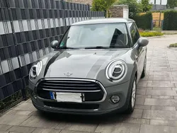 Grau Gebraucht 2018 Mini Cooper Kleinwagen | 14.450 € (Guter Preis)