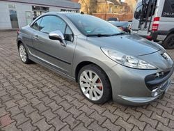 Gebraucht 2007 Peugeot 207 CC Sport Cabrio | 2.590 € (Guter Preis)