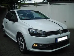 Weiß Gebraucht 2015 VW Polo Edition Limousine | 7.399 € (Guter Preis)