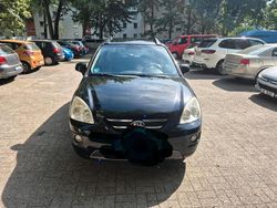 Schwarz Gebraucht 2007 Kia Carens Van / Kleinbus | 2.250 € (Fairer Preis)