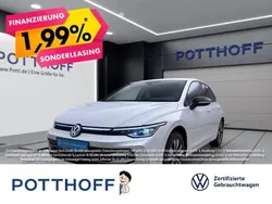 Weiss Gebraucht 2024 VW Golf VIII Goal Limousine | 29.877 € (Superpreis)