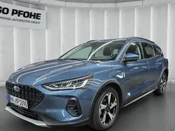 Chrome blue metallic Gebraucht 2024 Ford Focus Active Kombi | 24.590 € (Guter Preis)
