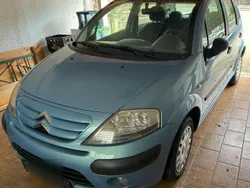 Blau Gebraucht 2005 Citroën C3 Kleinwagen | 2.500 € (Etwas zu teuer)