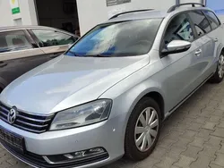 Silber Gebraucht 2011 VW Passat Comfortline Kombi | 3.990 € (Superpreis)